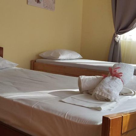 Dimitris & Vassiliki'S Apartment Ποσείδι Εξωτερικό φωτογραφία