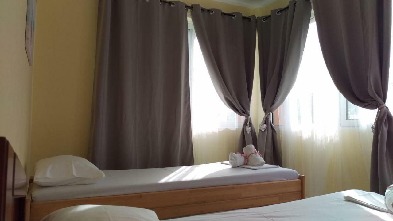 Dimitris & Vassiliki'S Apartment Ποσείδι Εξωτερικό φωτογραφία
